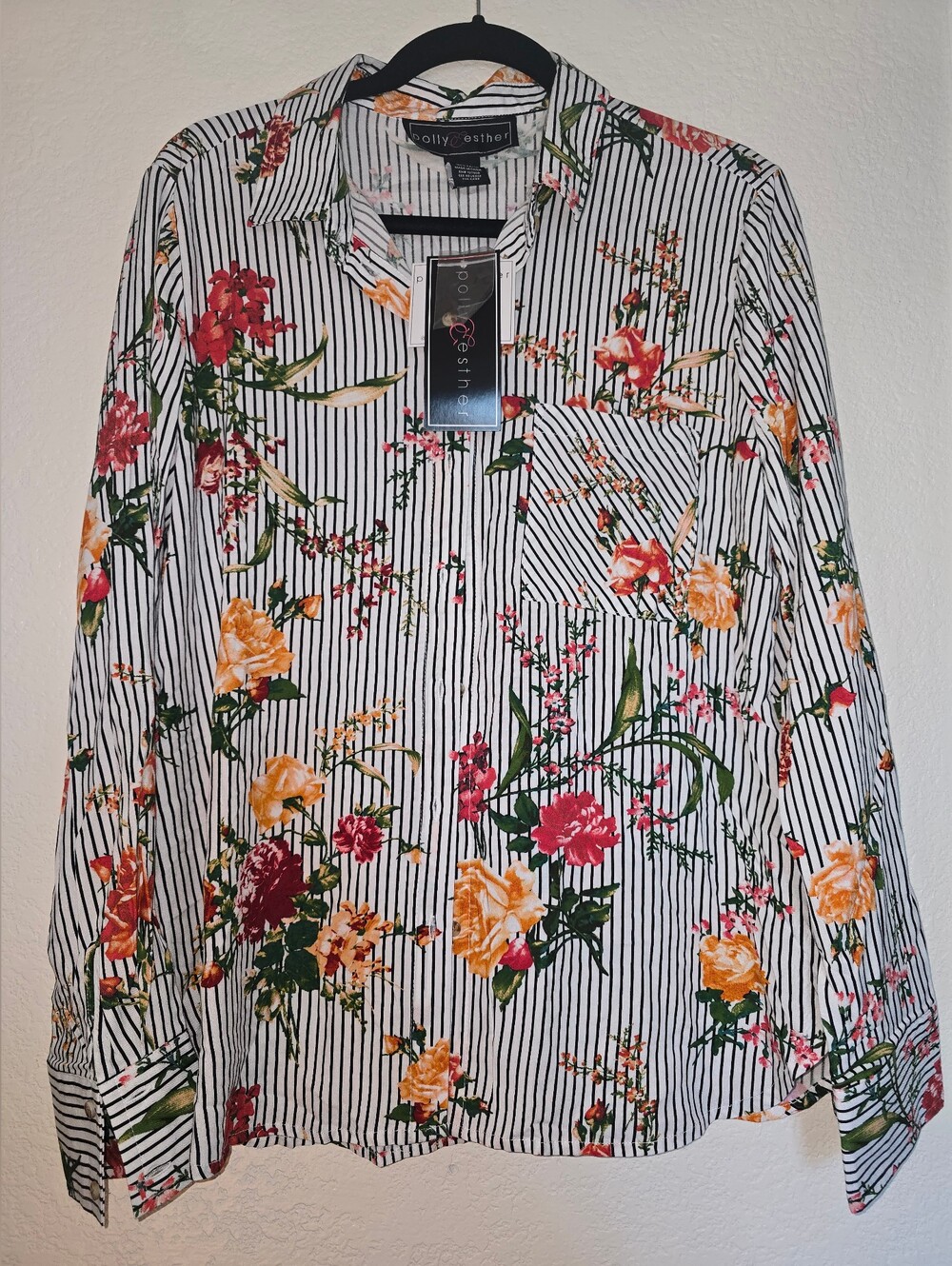 Polly & Esther White Striped Button-Down Shirt with Floral Print